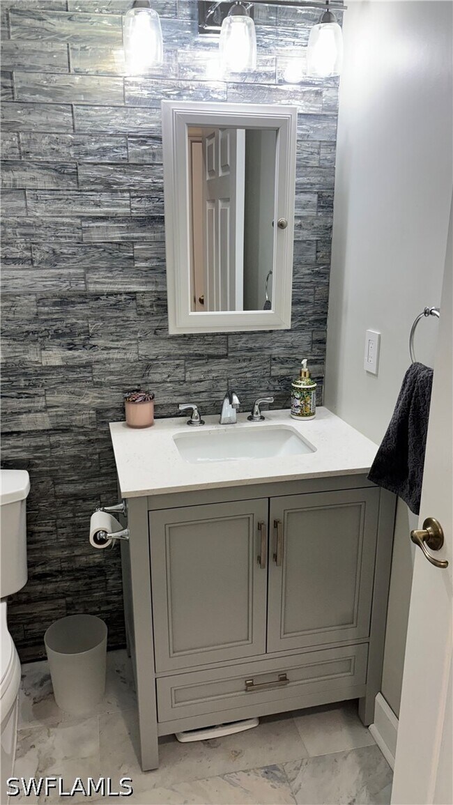 1340 Charleston Square Dr Unit 203