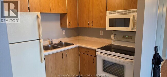 Photo - 150 PARK 715 Park Unit 715