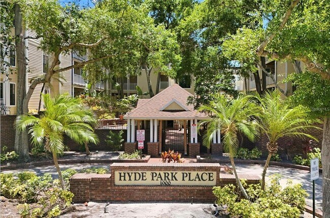 1000 W Horatio St Unit 111