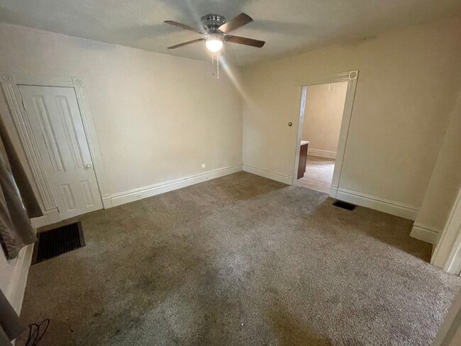 Photo - 2623 Chestnut St Unit First Floor Front