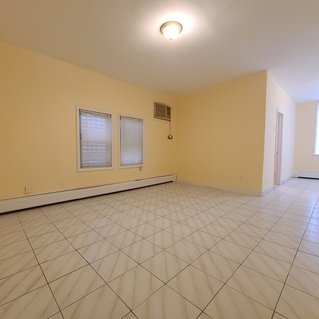 Photo - 1217 63rd St Unit 1st Floor