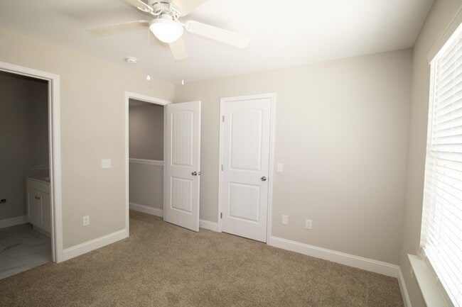 Photo - 97 Briarwood Rd