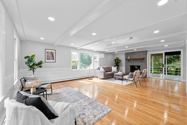 Photo - 73 Arlington St