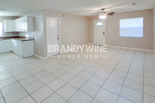 Photo - 3709 E Grove St