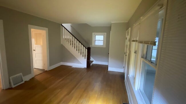 Photo - 129 Wiman Ave