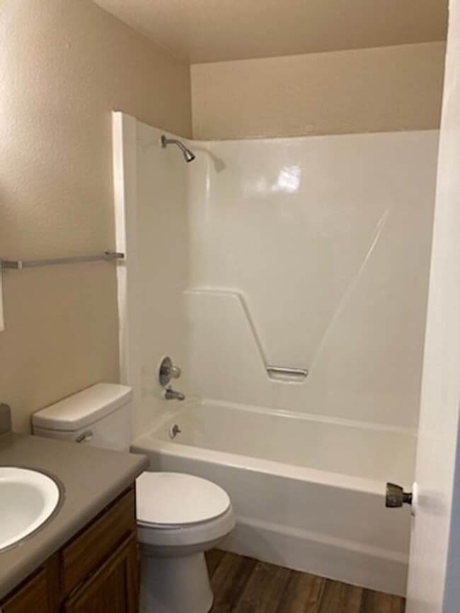 Photo - Spacious 2 Bedroom Condo Unit #2