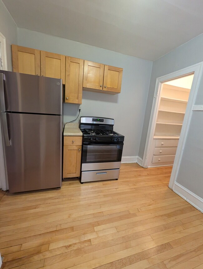 Photo - 3438 W Foster Ave Unit 3442-1S