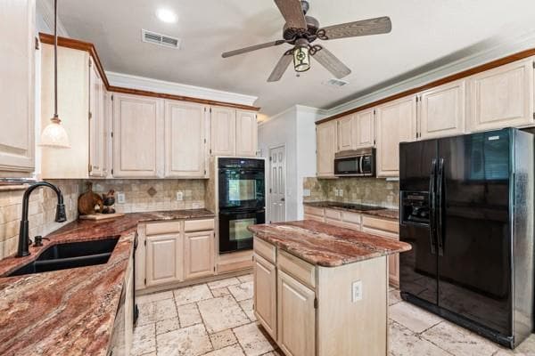 Photo - 150 Creekside Dr