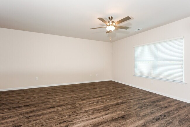 Photo - 4548 Morgan Dr