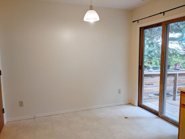 Photo - WESTPLEX - AVAILABLE AUGUST