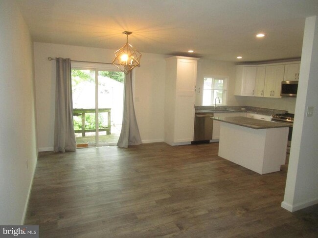 Photo - 10318 Aster Ln