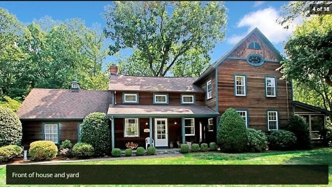 Photo - 218 Grumman Ave