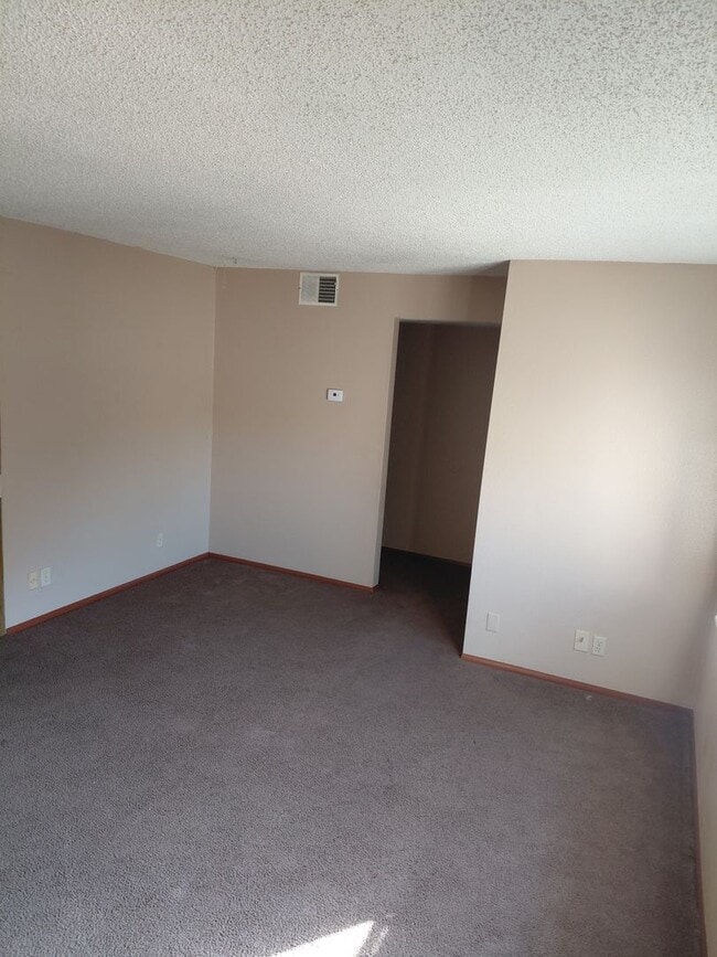 Photo - 2 Bedroom Unit in Ponca City Unidad 606