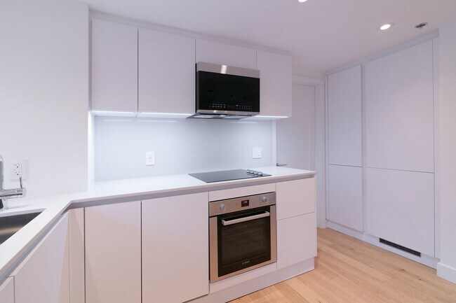 Photo - 3455 Rue Aylmer Unit 705