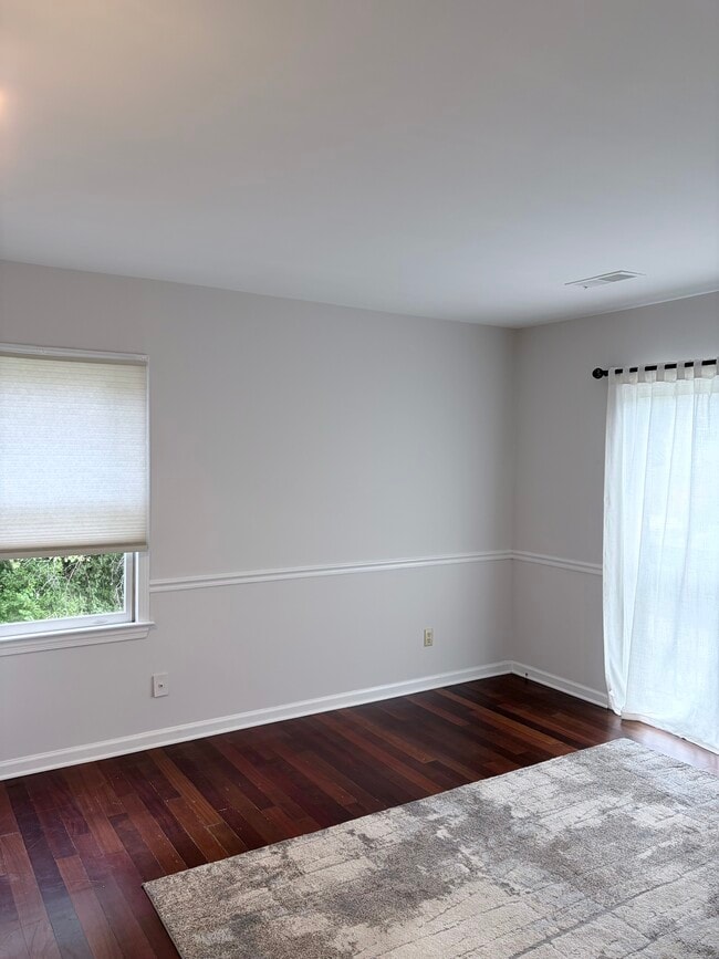Photo - 132 N Bedford St Unit B