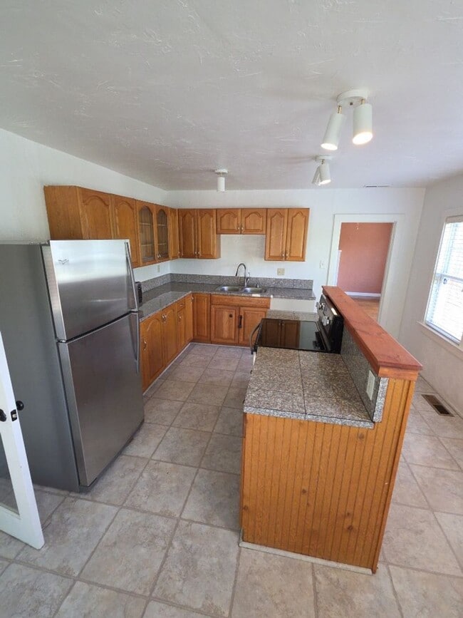 Photo - Central Lakeport 3-Bedroom Home