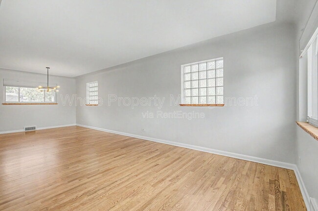 Photo - 1551 Krameria St