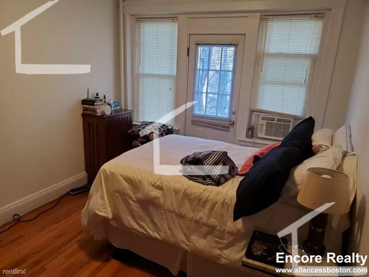 Photo - 120 Brainerd Rd