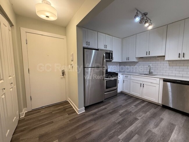 Photo - 800 Graceland Ave Unidad 203