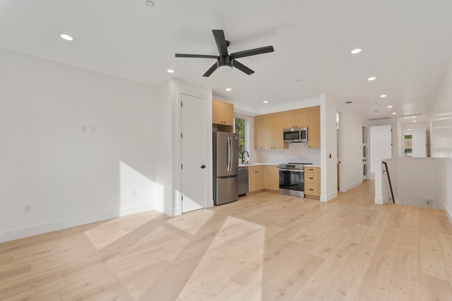 Sala de estar/comedor - 1012 Uptown Aly Unidad #1