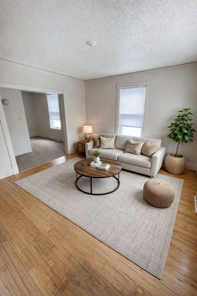 Photo - Coming Soon! -  3 Bed 1 Bath Home!