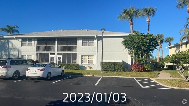 Building Photo - Seasonal Unit N-202 Rental