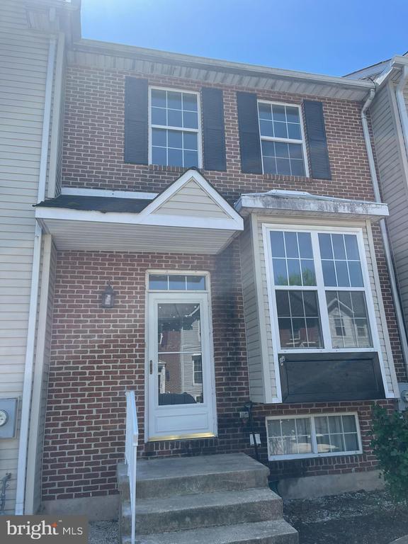 Photo - 307 Victoria Blvd Townhome
