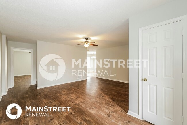 Photo - 4674 Royal View Dr
