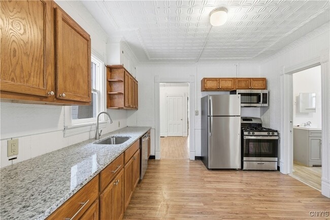 Photo - 344 Bryant Ave