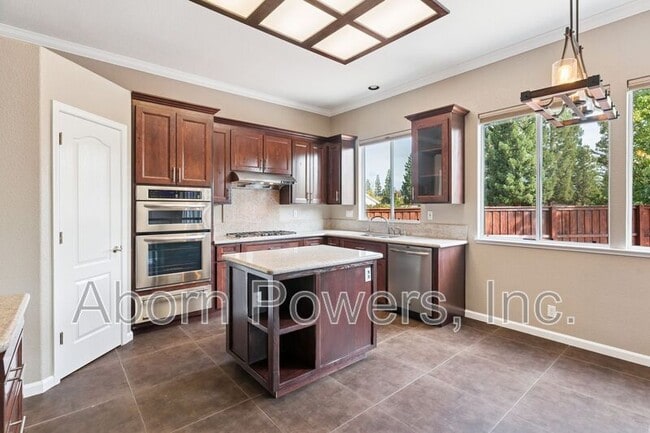 Photo - 1126 Halidon Way