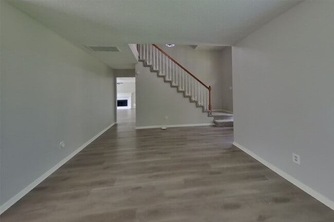 Building Photo - 3115 Granite Lake Dr