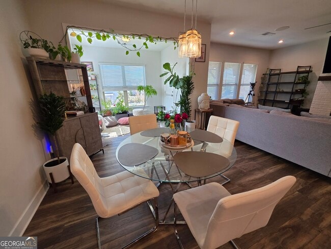 Photo - 207 Randall Dr