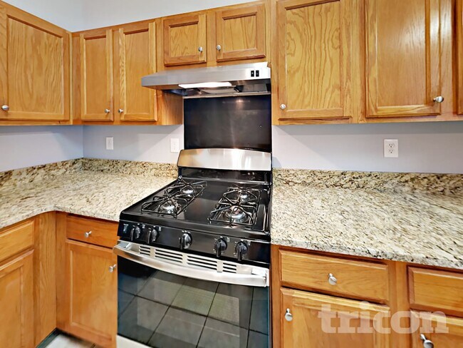 Photo - 7837 Poppy Seed Pl