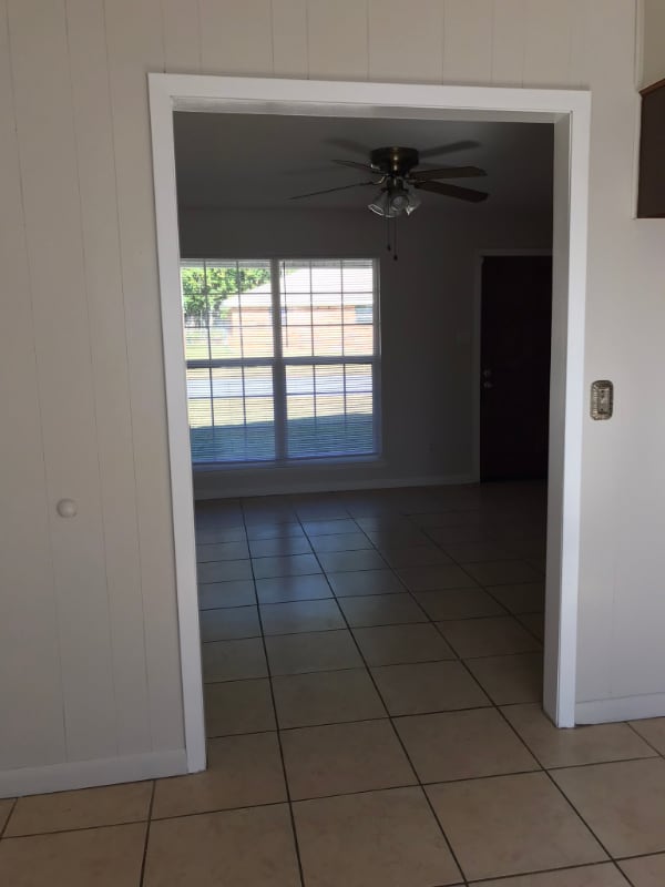 Photo - 16313 Lamont Rd