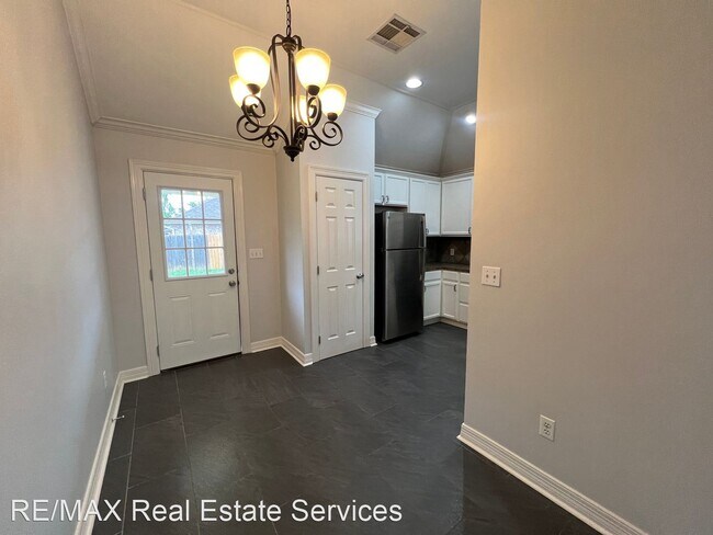 Photo - 3 br, 2 bath House - 633 Whitefield Lane