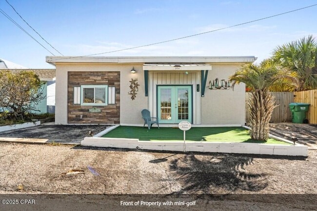 Building Photo - 204 Carol Pl