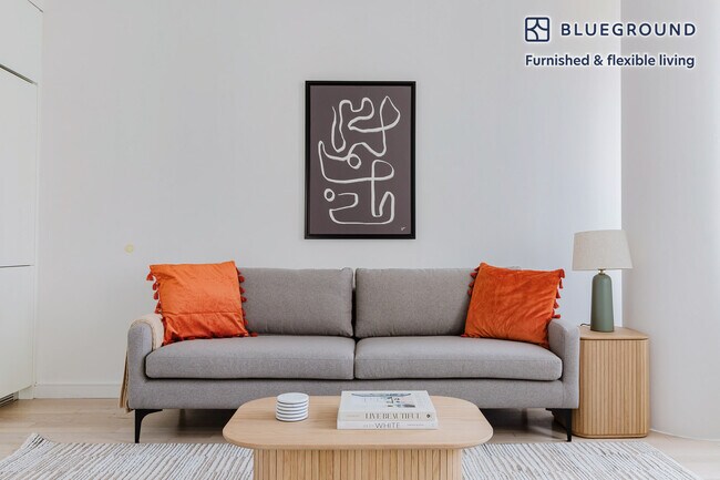 Photo - 70 W 45th St Unit SI FL33-ID1536