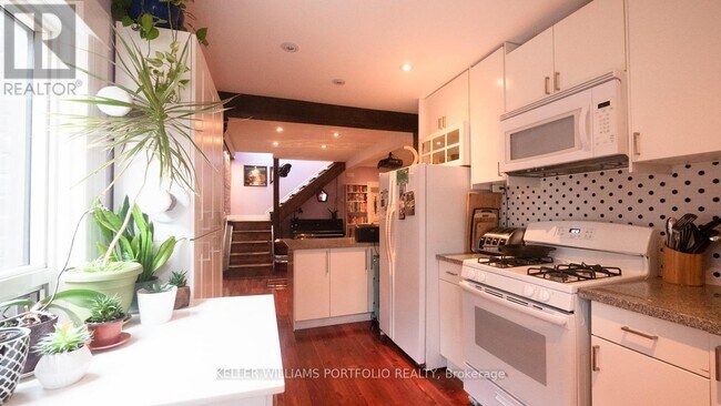 Photo - 184 Franklin Ave