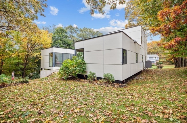 Photo - 35 Thornberry Rd