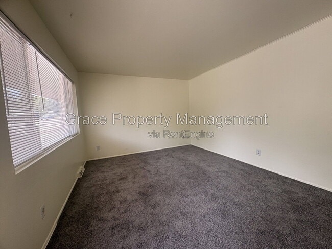 Photo - 87 E 81st Ave