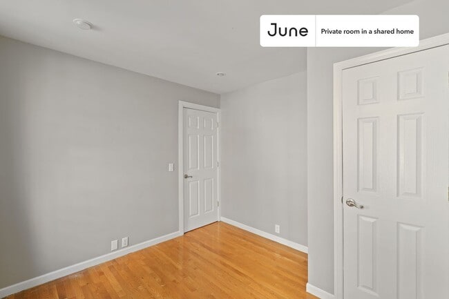 Photo - Room in Shared 3 bed/1 bath home Unit C