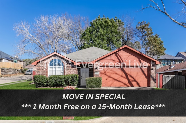 Building Photo - 6804 Cedar Shadow Dr