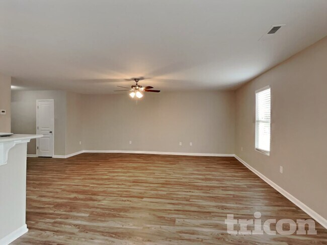 Photo - 183 Pillow Ln