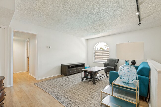 Photo - Welcome Home to this beautiful 2-bedroom, 2-bath Condo in highly sought-after Olmos Park Townhomes