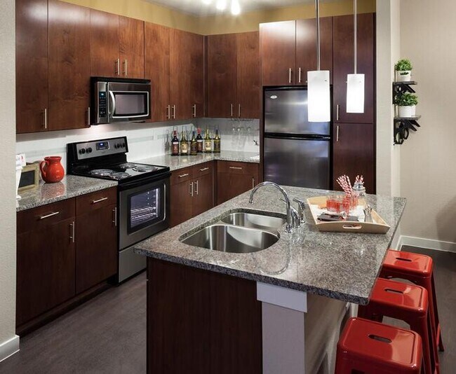 Photo - 1800 Broadway St Condo Unit b5