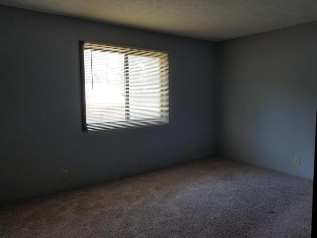 Photo - 8620 N 31st St