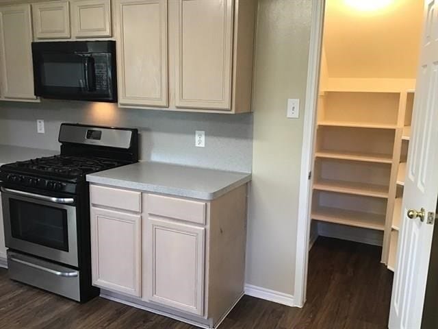 Photo - 4706 Buescher Ct
