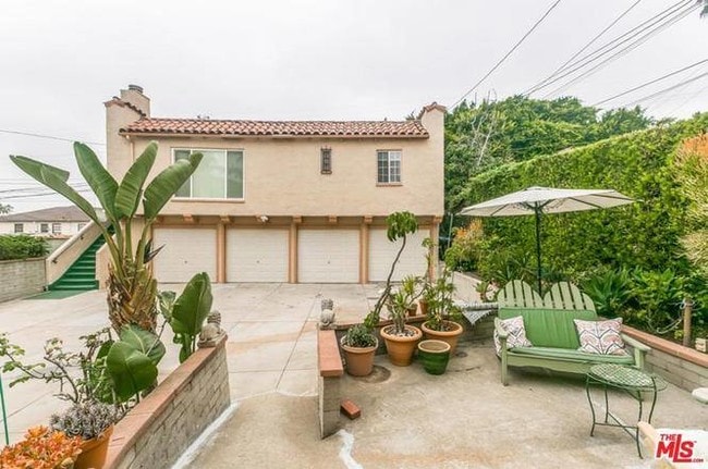 Photo - 1329 S Cloverdale Ave Unidad 1329