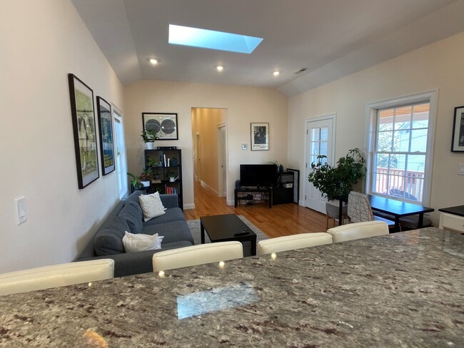 Photo - 14 Flint St Unit 2