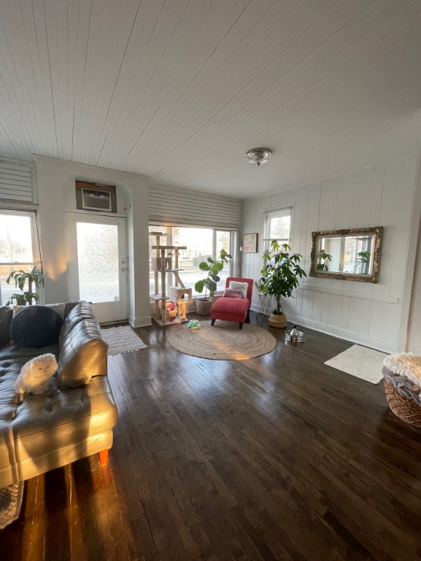 Photo - 3581 S Kinnickinnic Ave Unit 3581 S Kinnickinnic Ave